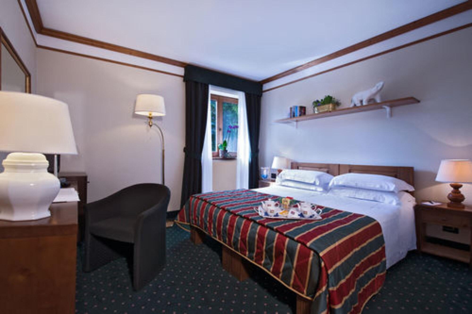 Boutique Hotel Villa Blu Κορτίνα Ντ' Αμπέτσο Εξωτερικό φωτογραφία
