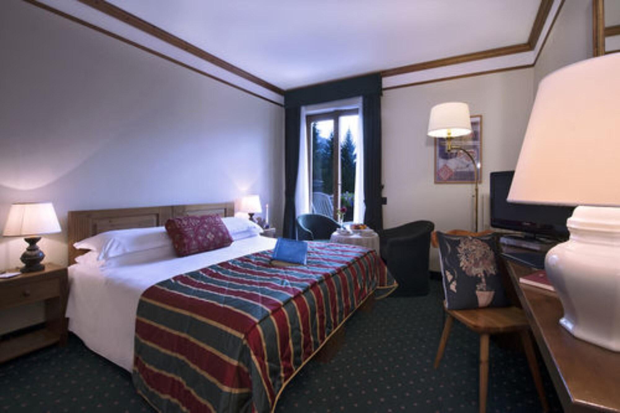 Boutique Hotel Villa Blu Κορτίνα Ντ' Αμπέτσο Εξωτερικό φωτογραφία