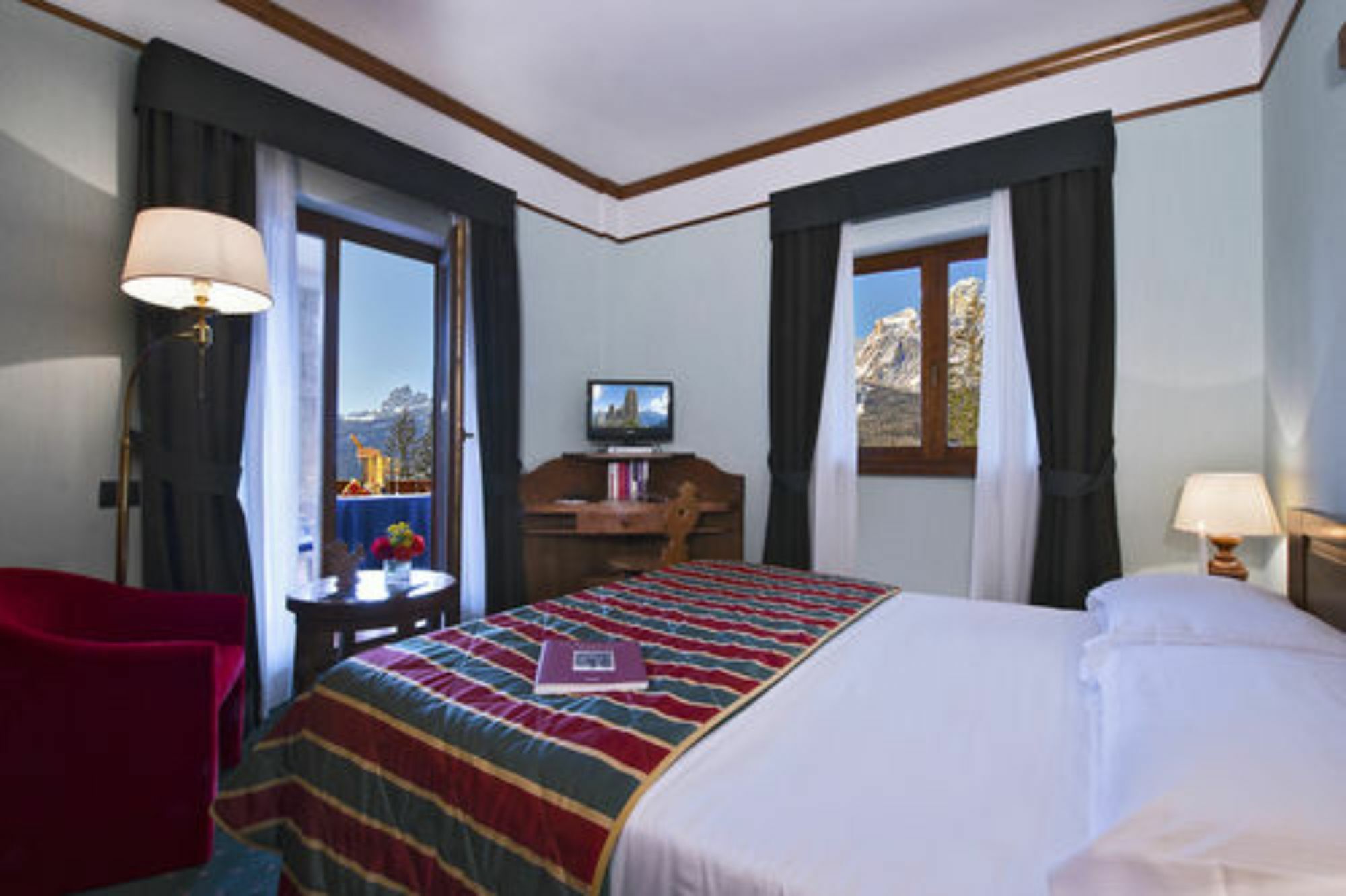Boutique Hotel Villa Blu Κορτίνα Ντ' Αμπέτσο Εξωτερικό φωτογραφία